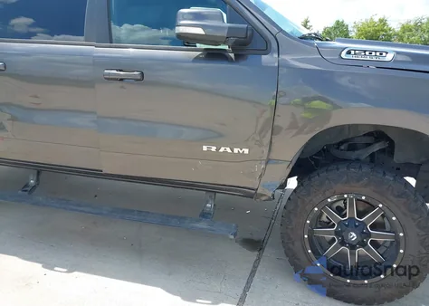 2020 Ram 1500 Big Horn 4X4 5'7 Box из США, поврежденный, VIN 1C6SRFFT1LN116342